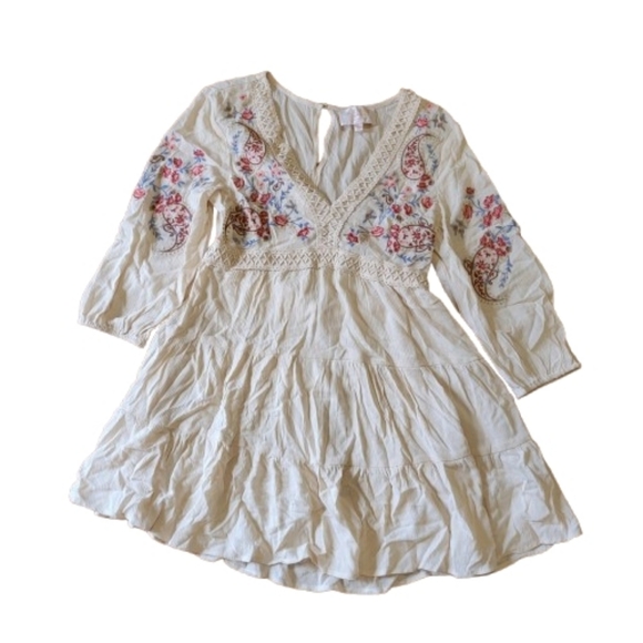Audrey Parks Dresses & Skirts - !!!SOLD!!! Audrey Parks Francesca's Embroidered Baby Doll Boho Mini Dress Cream